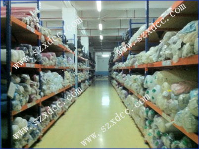 从服装厂货架到服饰零售 供应链的优化与品牌赋能